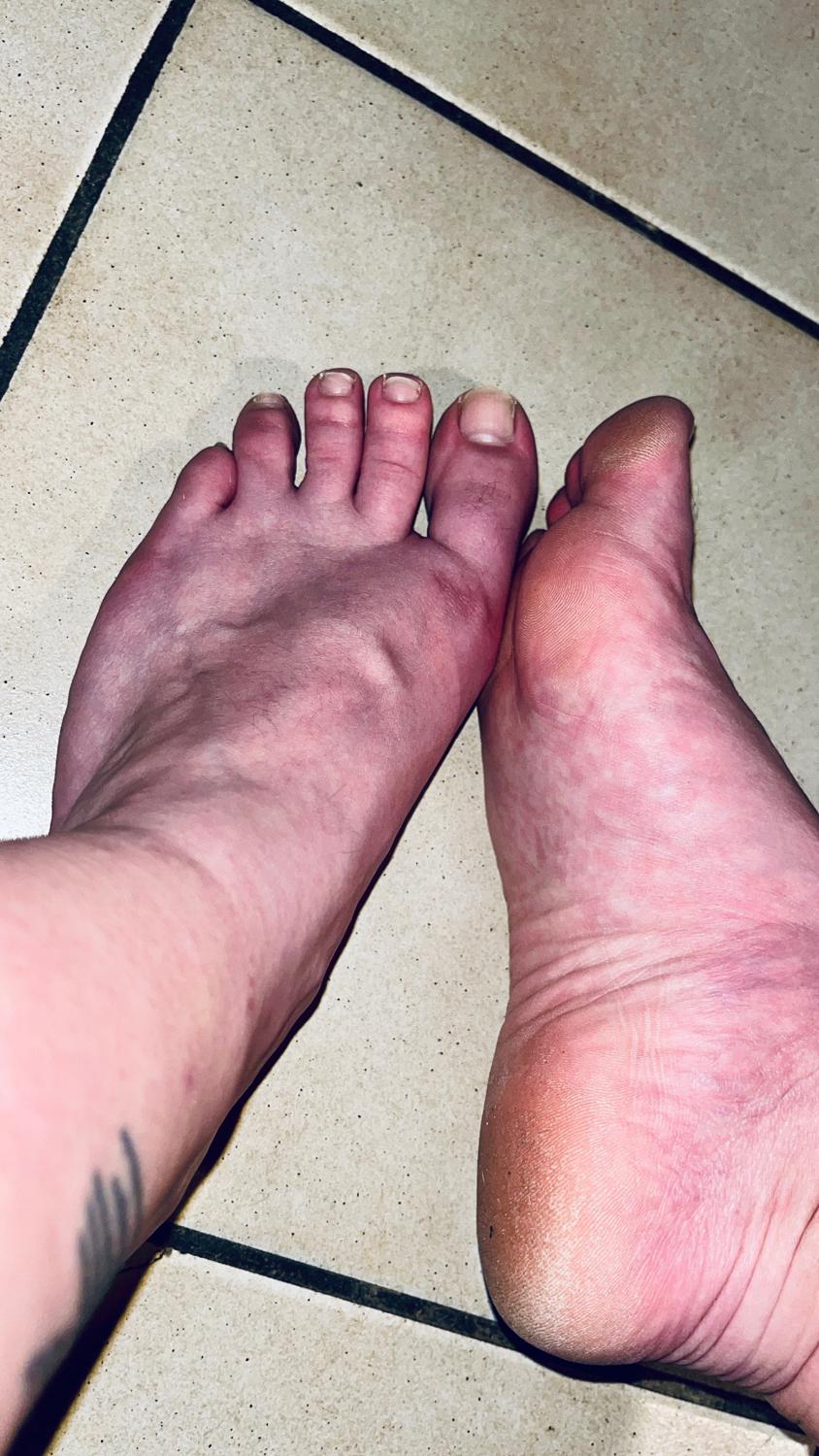 French_beauty_feet's media