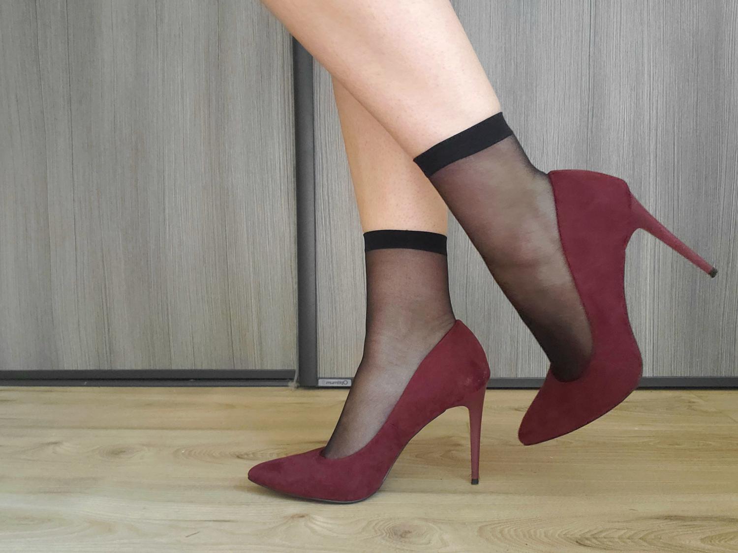 French_cute_toes's media