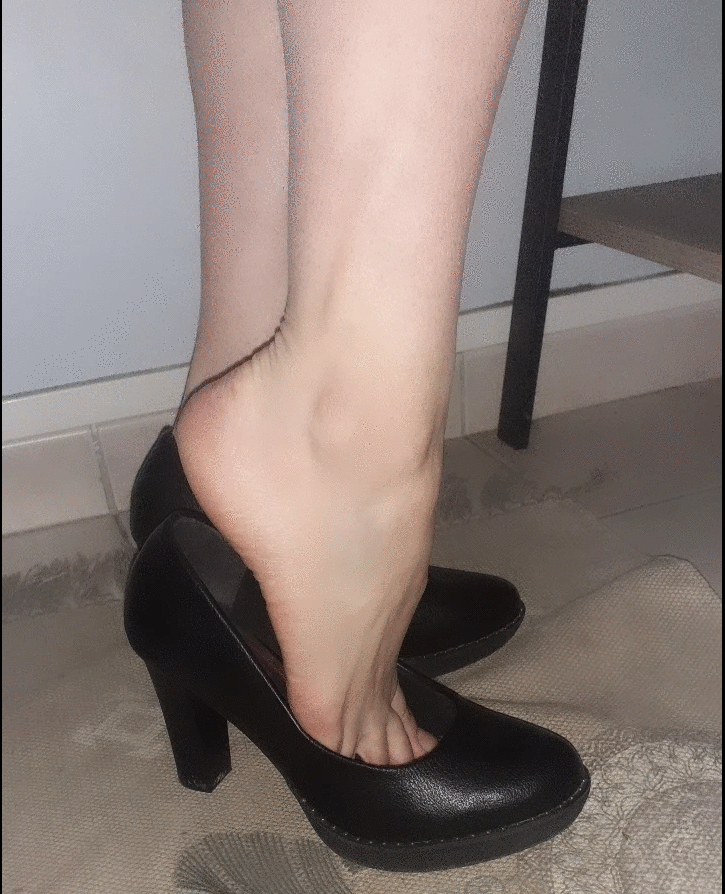 French_joyce_feet's media