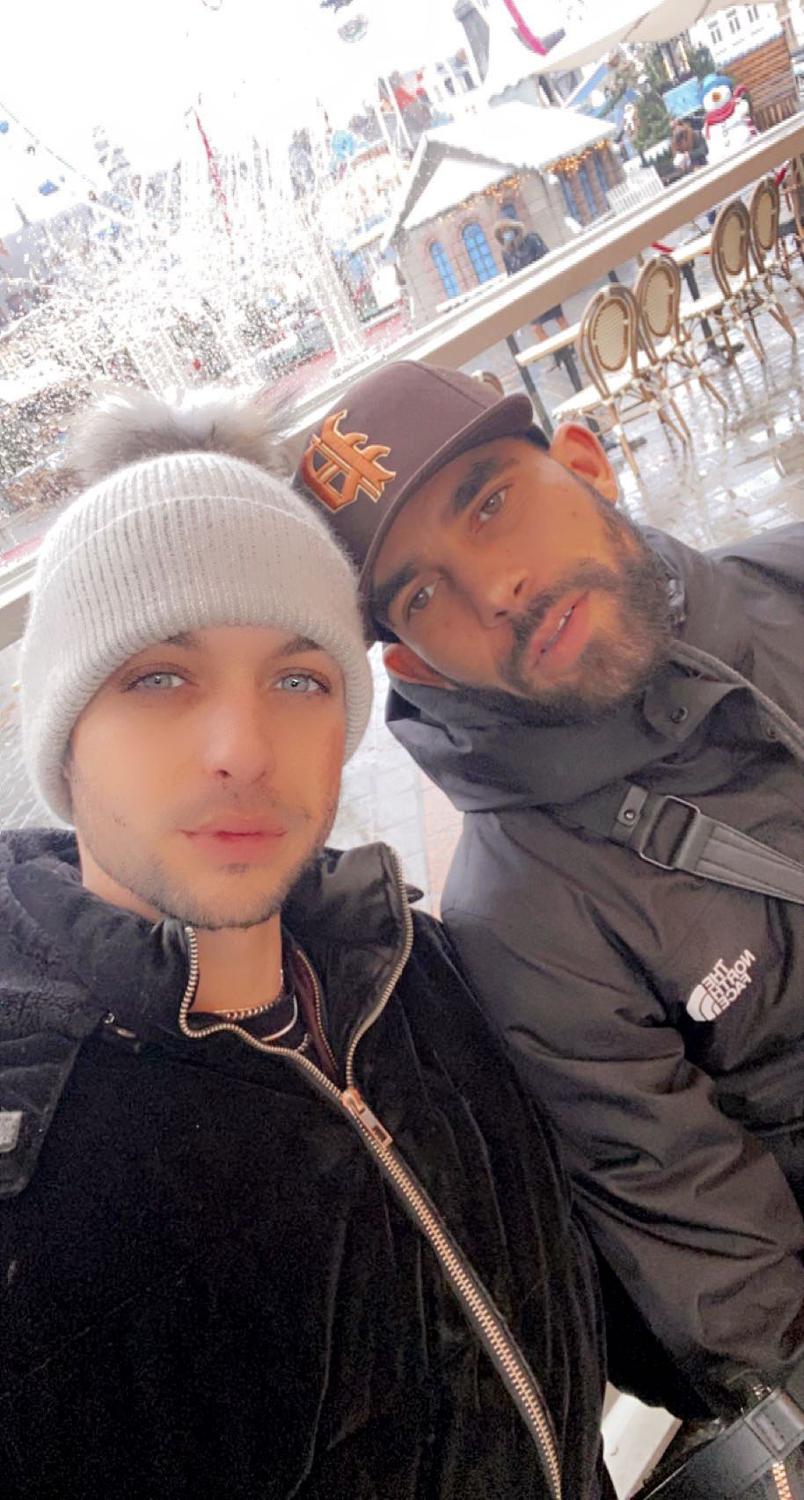 Frenchcouplegay's media