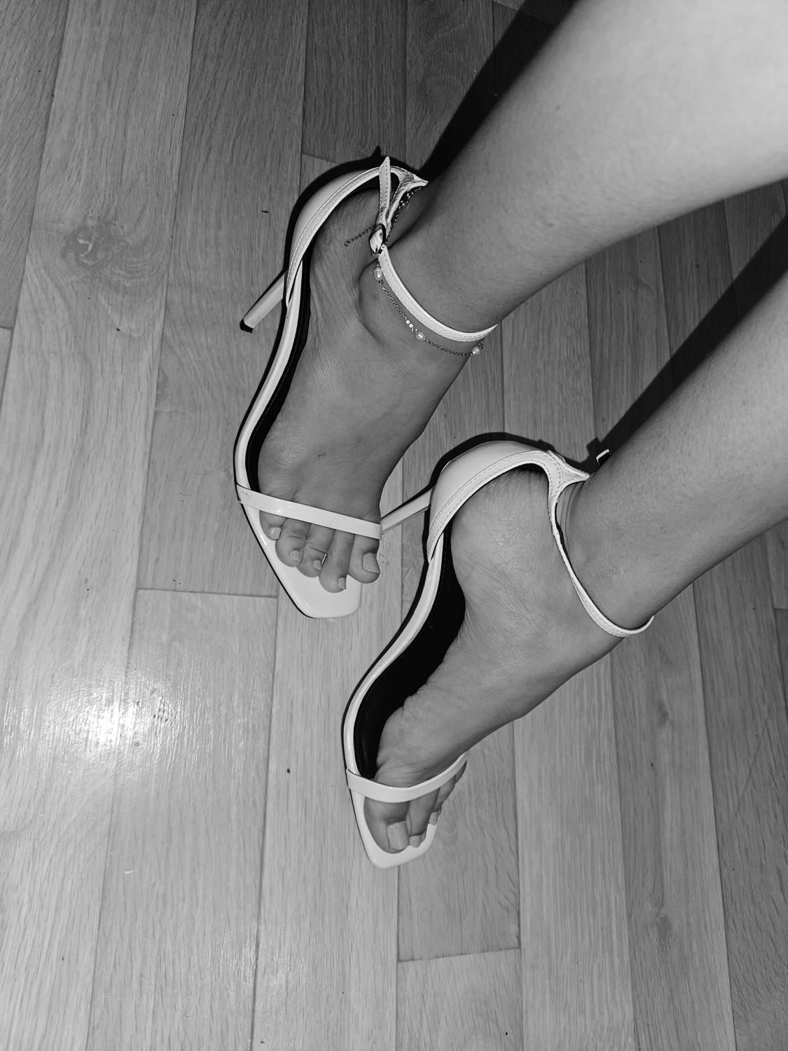 Frenchfeet39's media