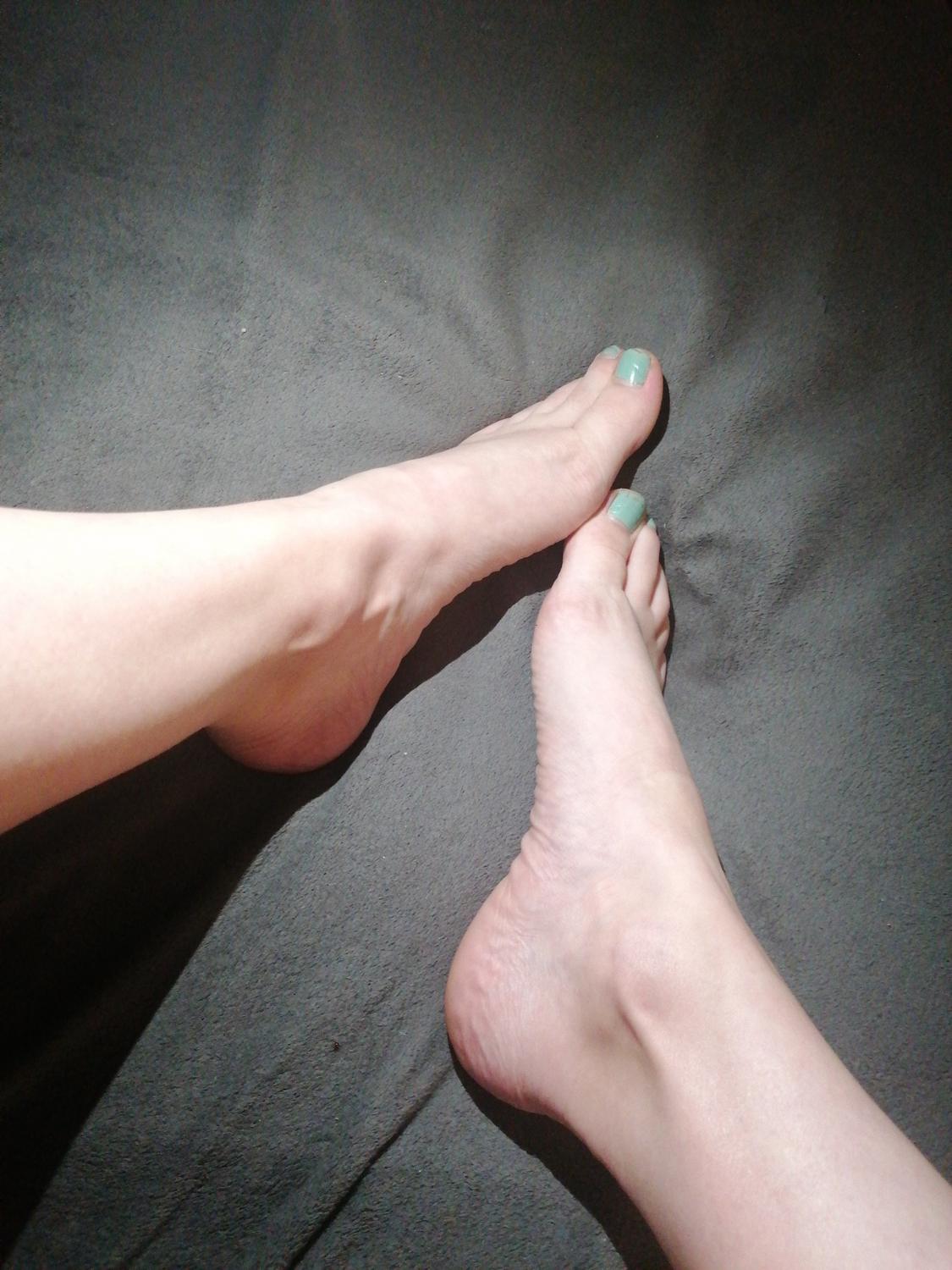 Frenchfeetgold's media