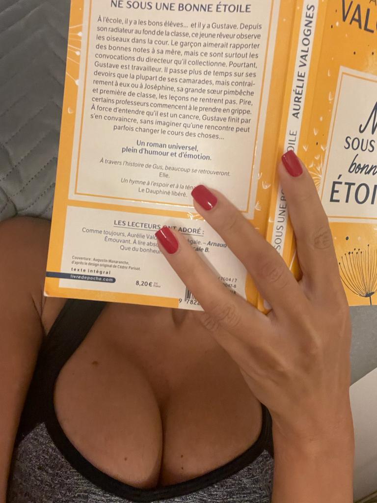 Frenchienails's media