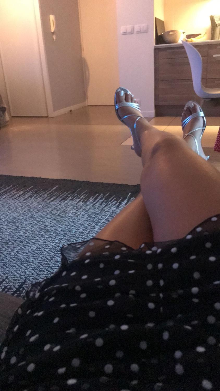 Frenchiesfeet_'s media