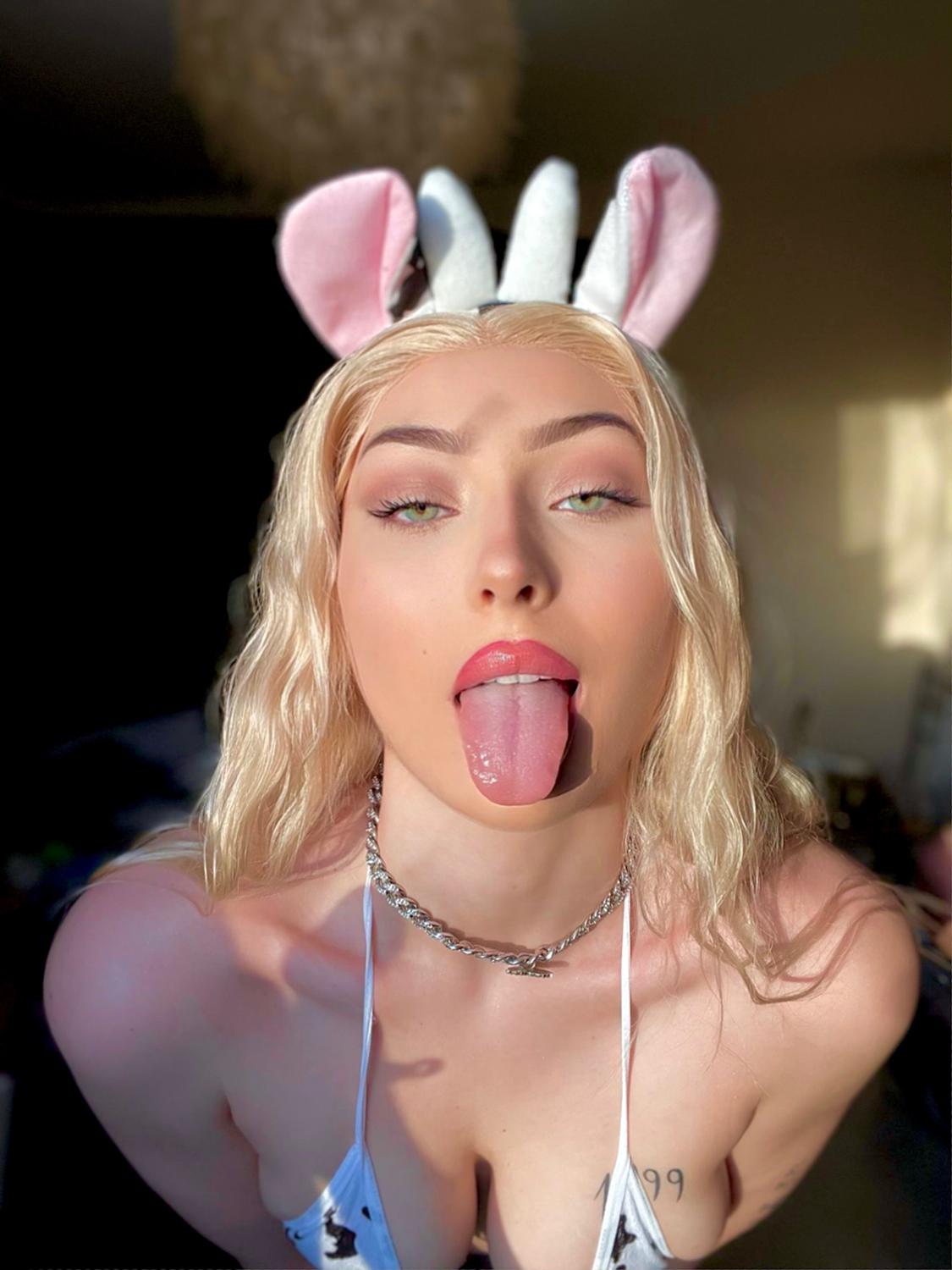 Frenchrapqueen's media