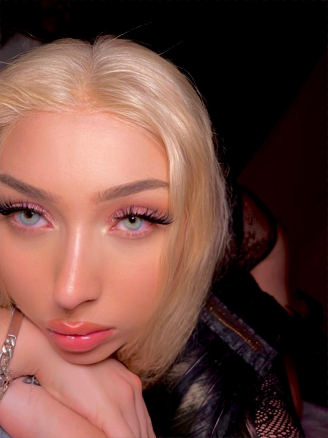 Frenchrapqueen's media