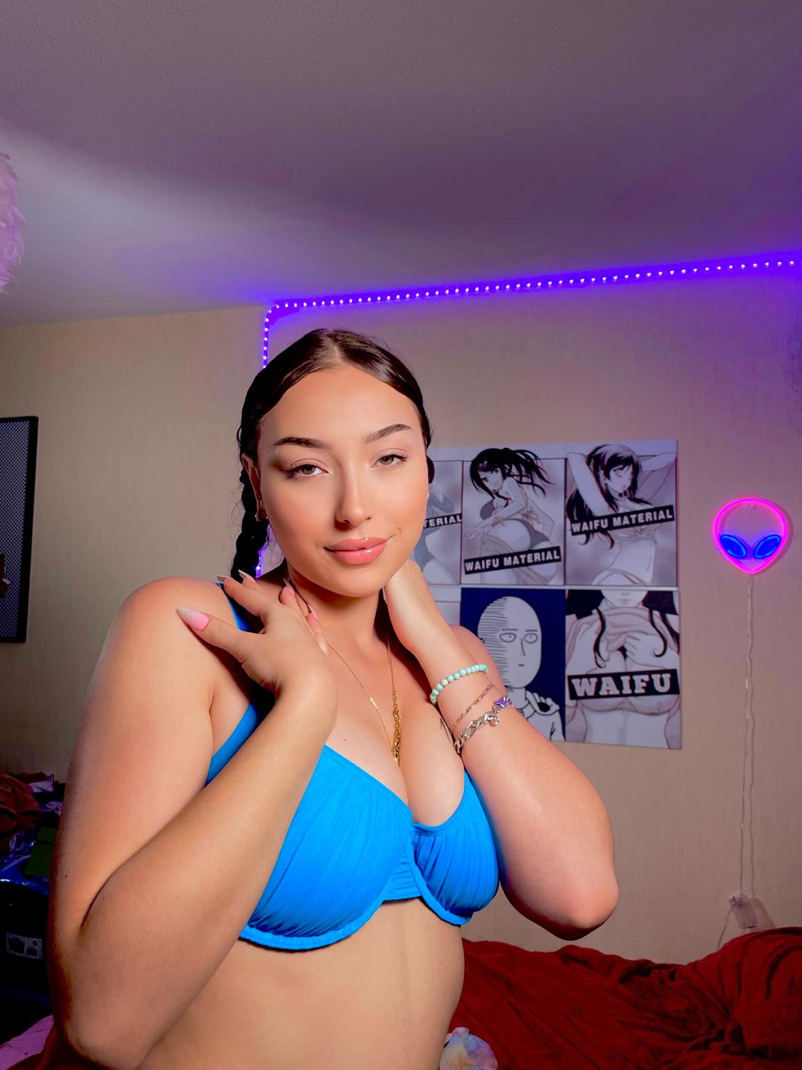 Frenchrapqueen's media