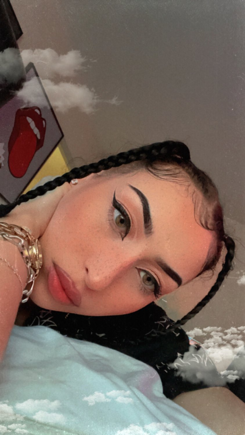Frenchrapqueen's media