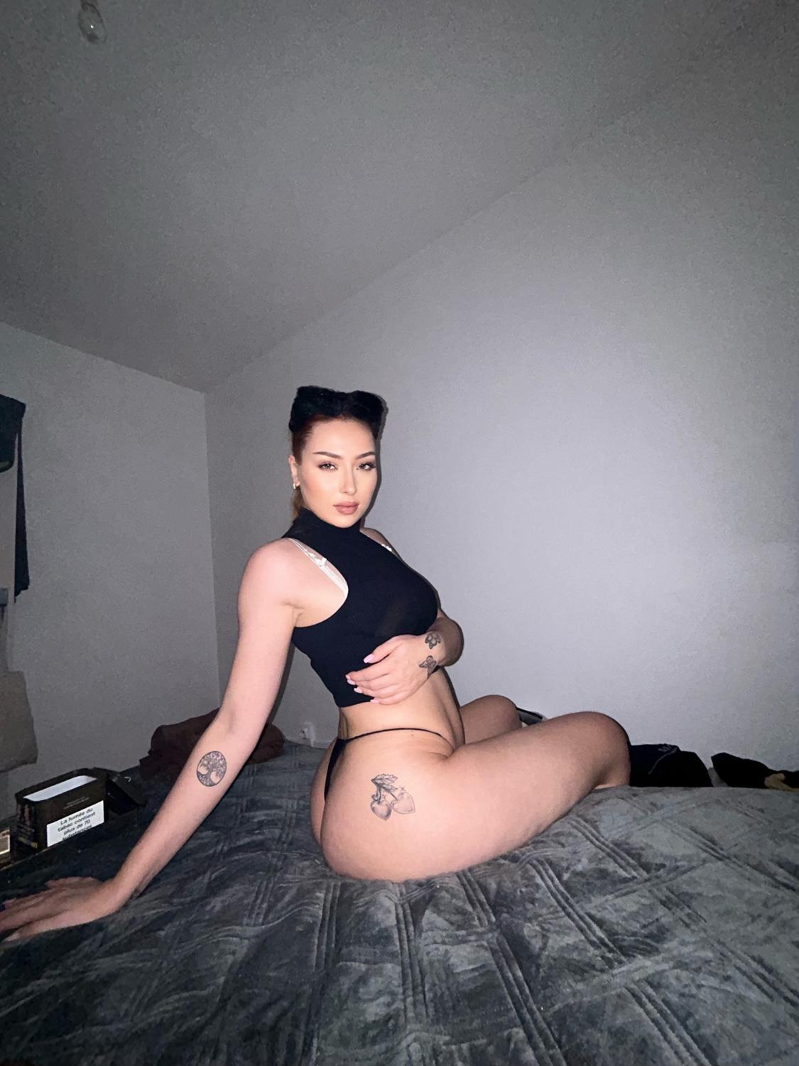Frenchrapqueen's media