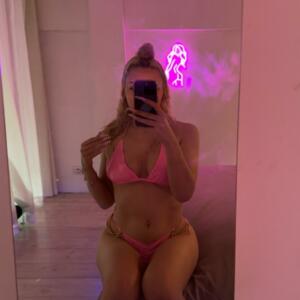 Frenchrapqueen's media