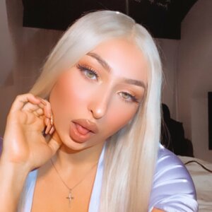 Frenchrapqueen's media