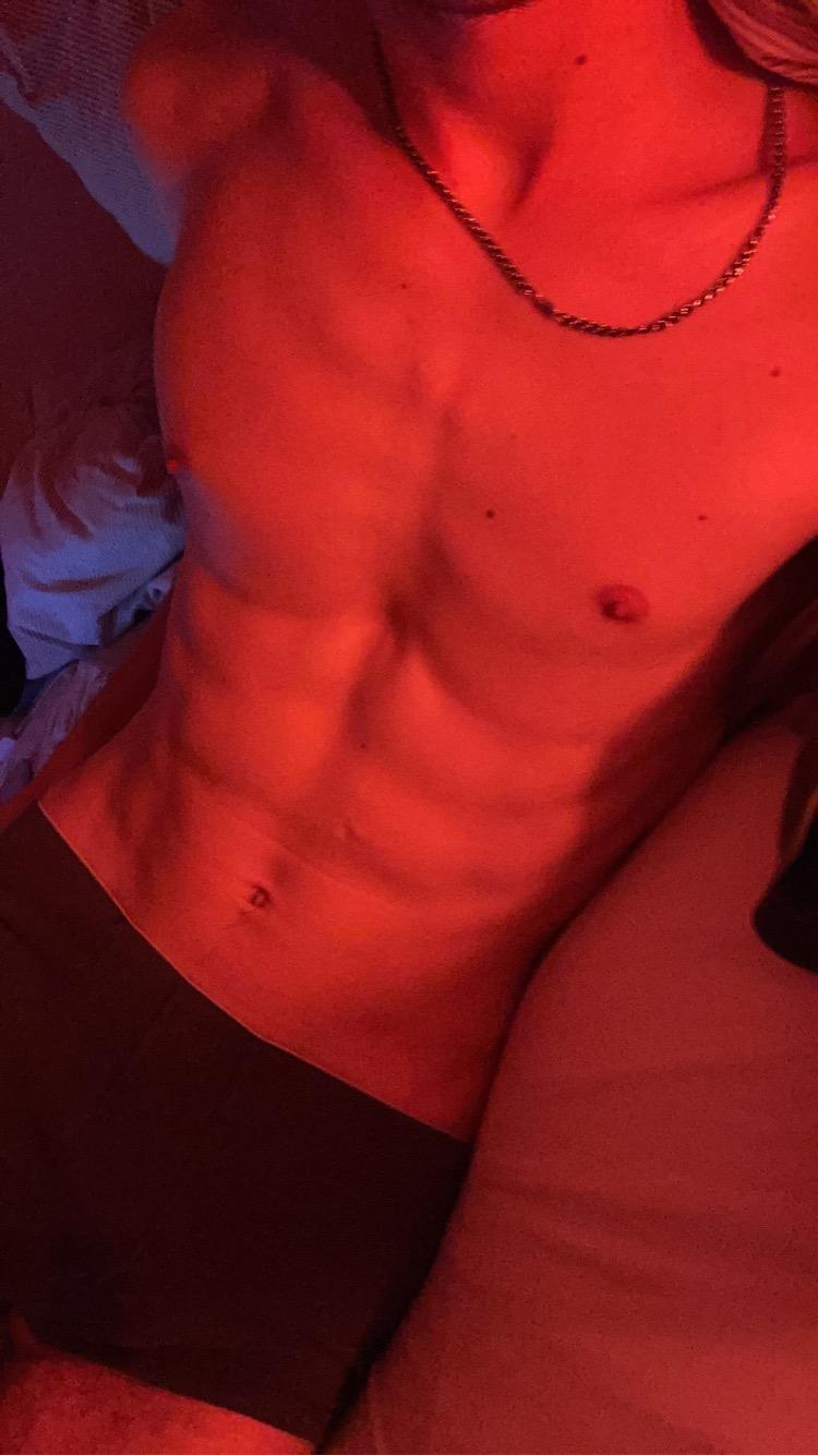 Frenchytwinky's media