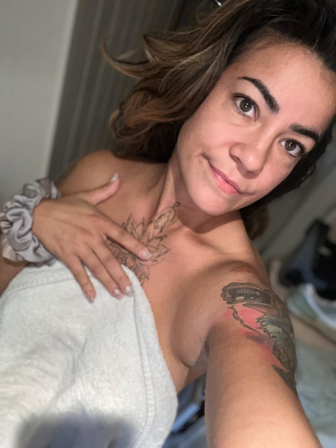 Freyjaswann's media