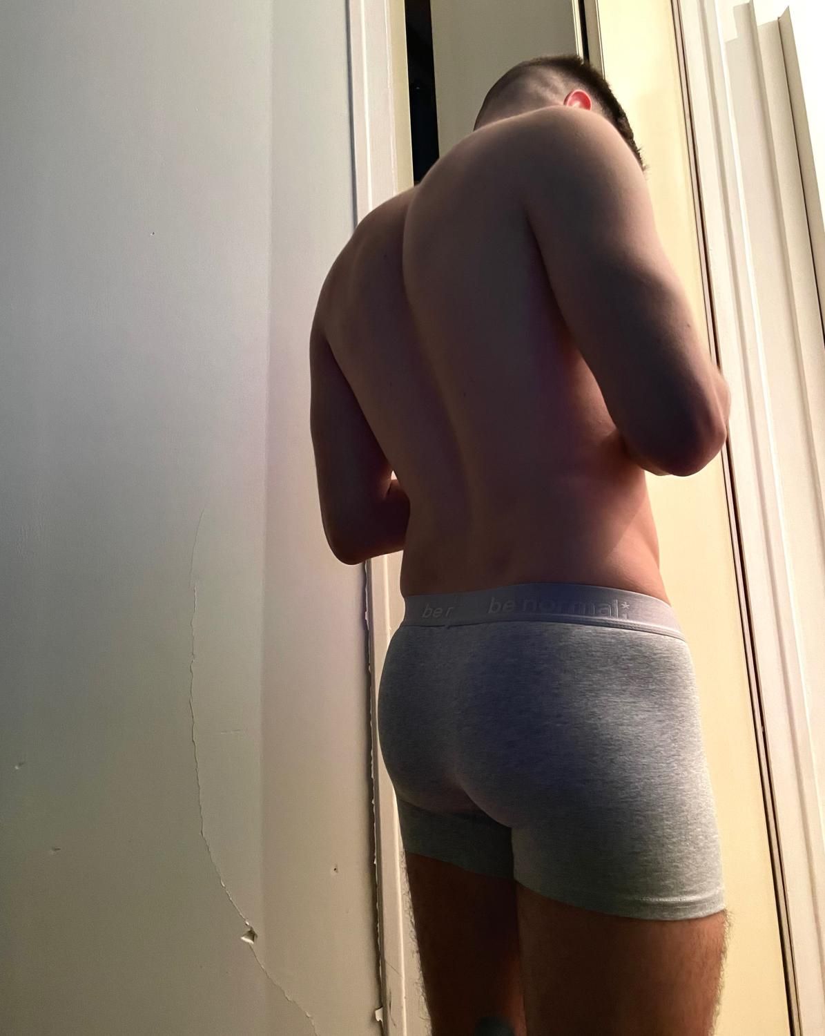 Gaycouplehot_'s media