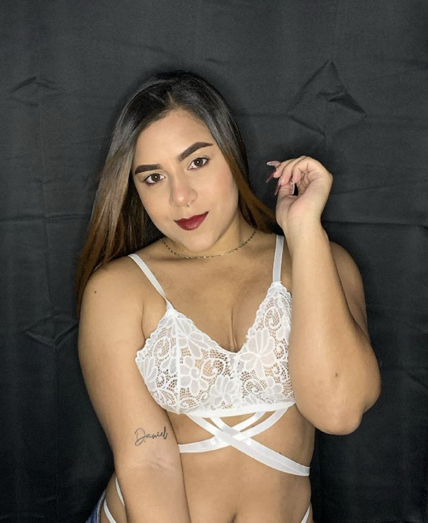 Ginarojas1's media