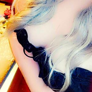 Girl-curvyy's media