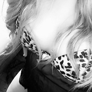 Girl-curvyy's media
