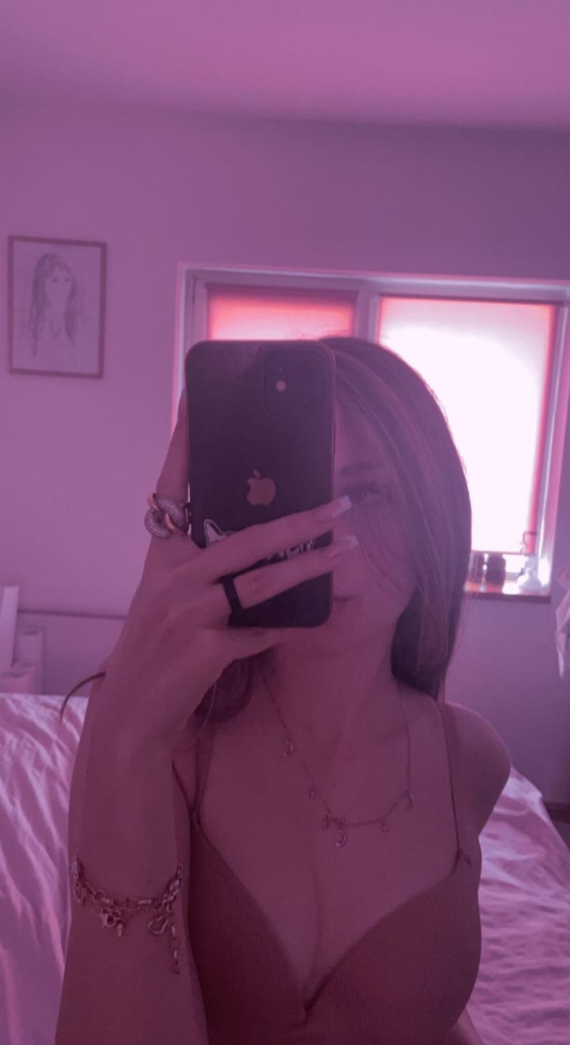 Girlxmay's media