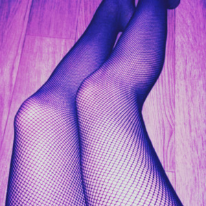 Girly-pieds's media