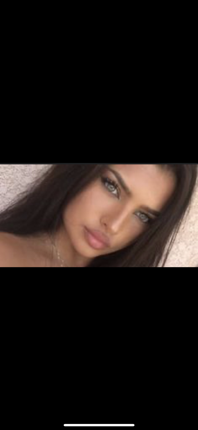 Girlysexyfrench's media
