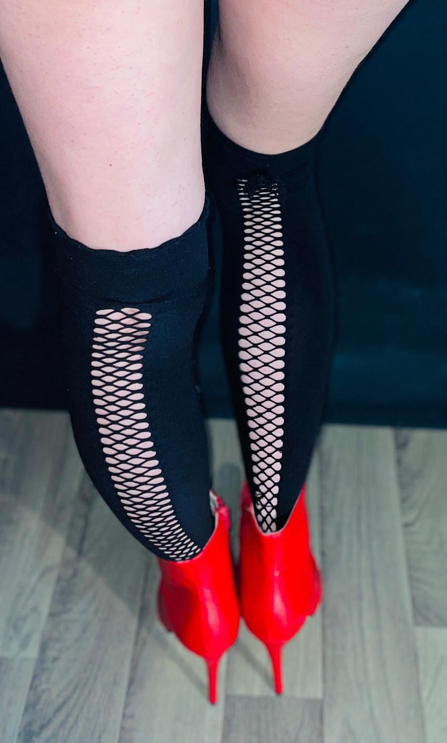 Glamsexyfeet_'s media