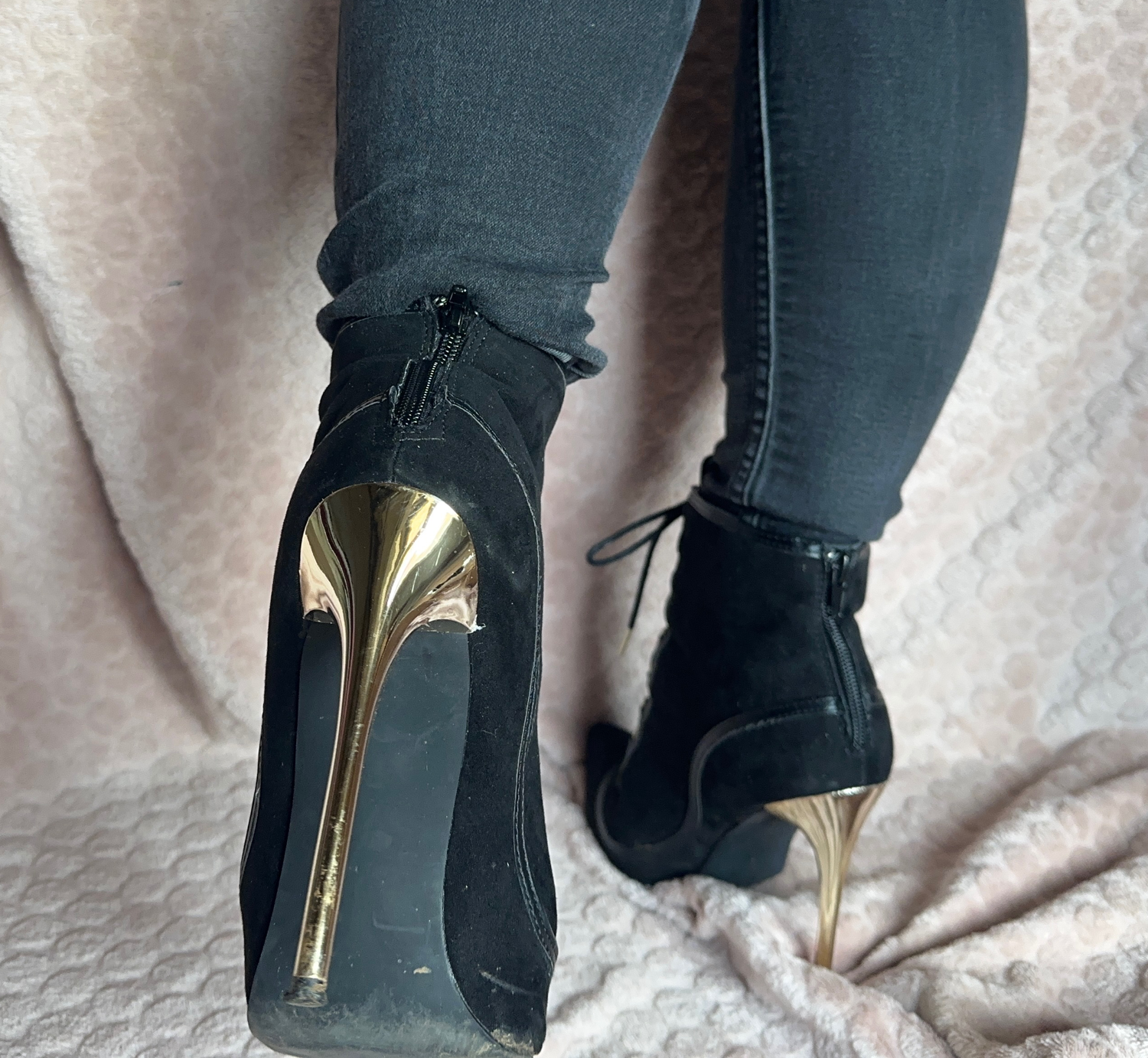 Glamshoes01's media