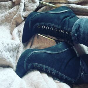Glamshoes01's media