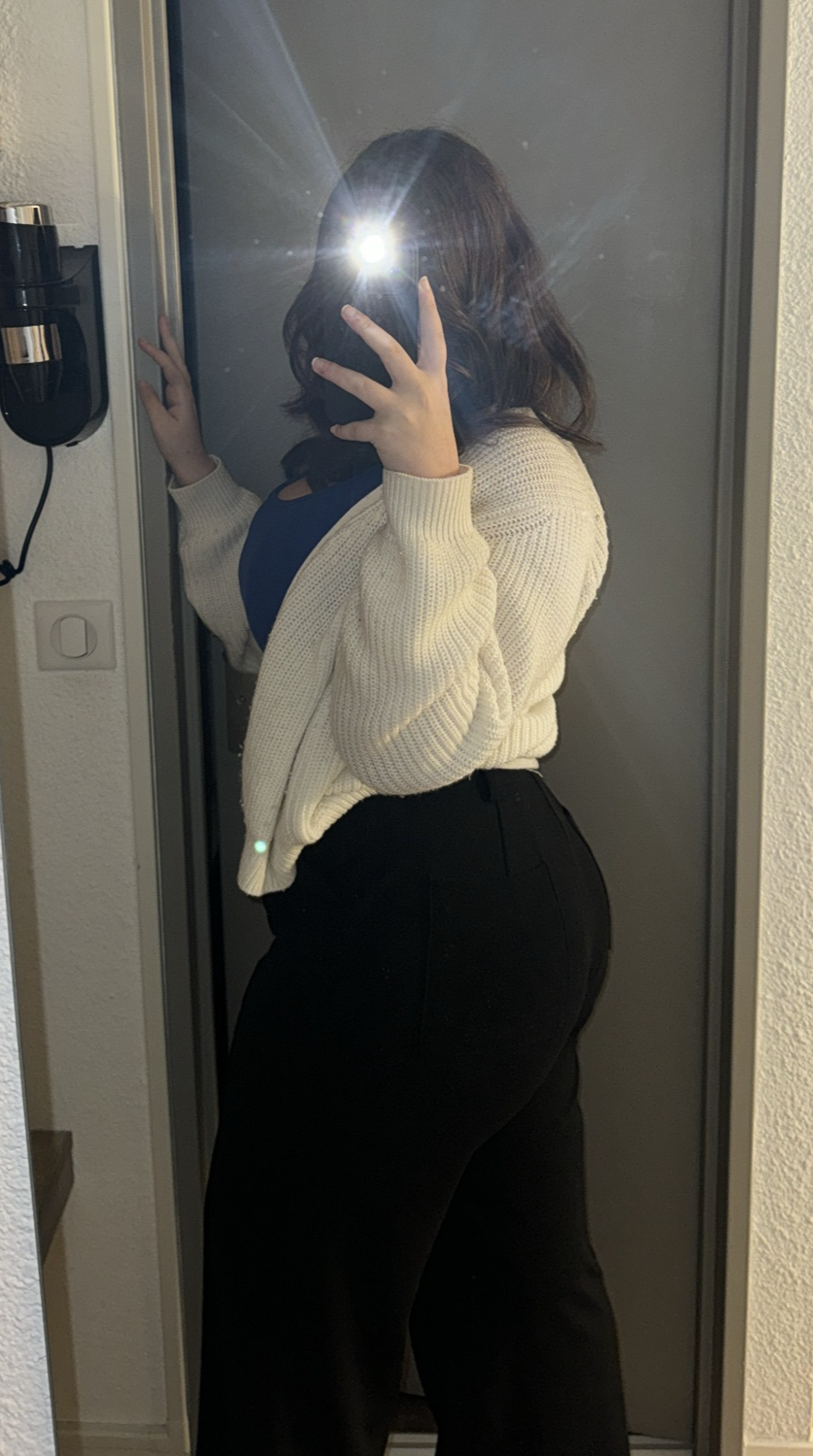 Goddess_julia_'s media