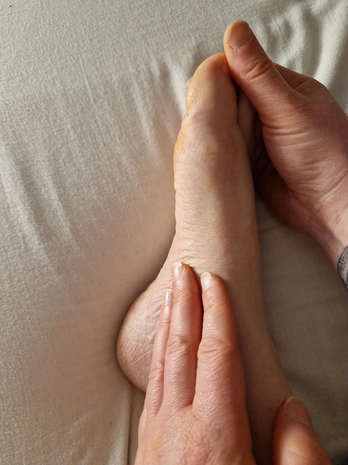 Hand-foot's media