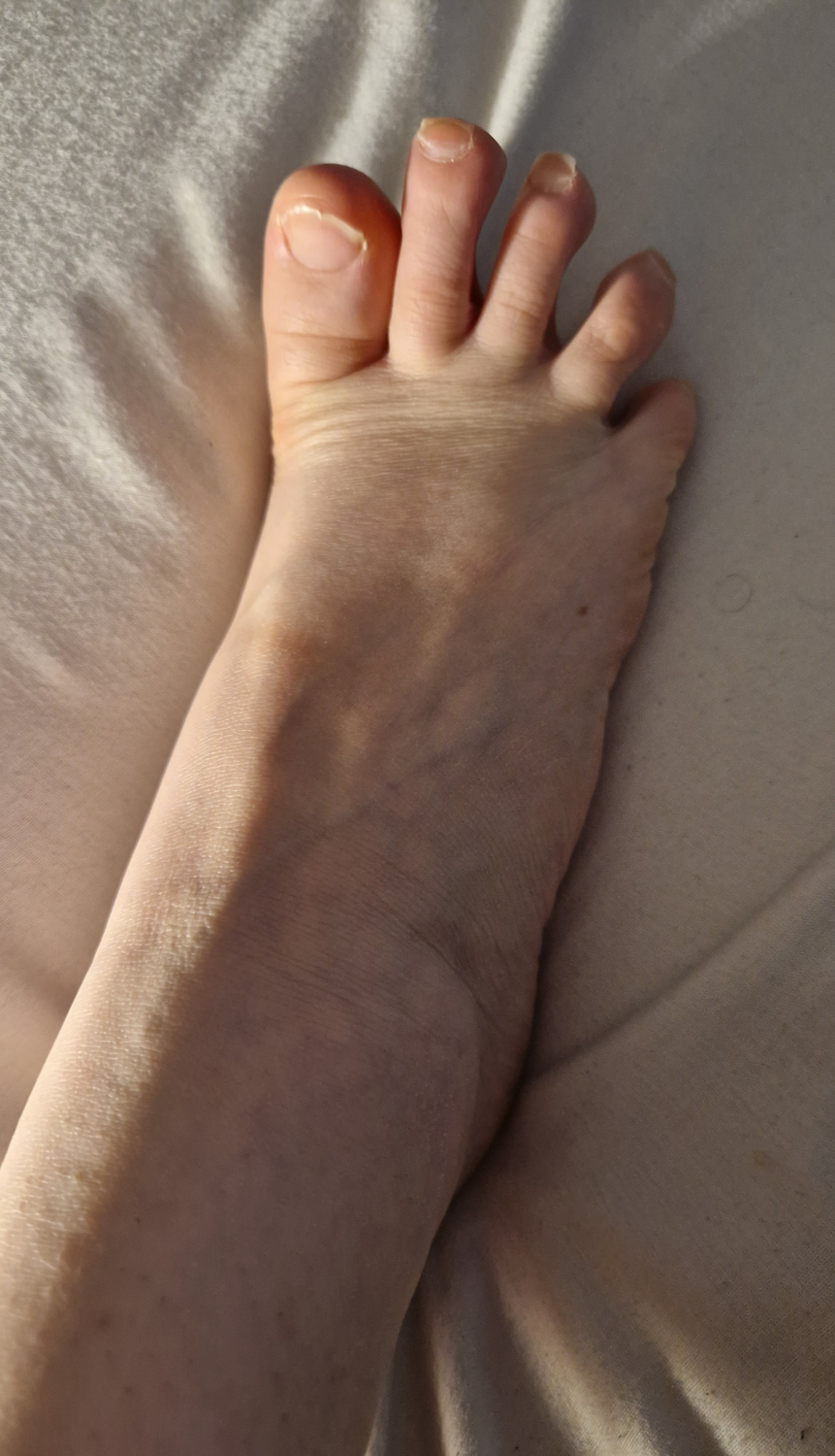 Hand-foot's media