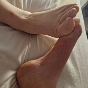 Hand-foot's media