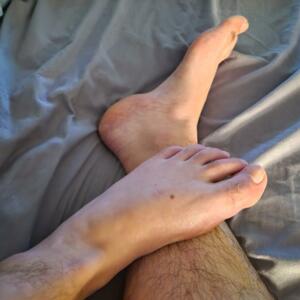 Hand-foot's media