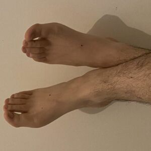 Happyfeet012's avatar