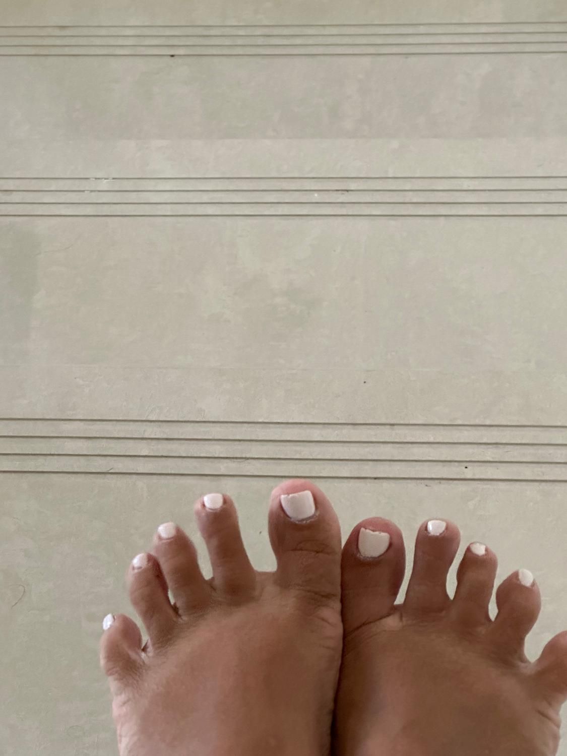 Happyfeetdubai's media