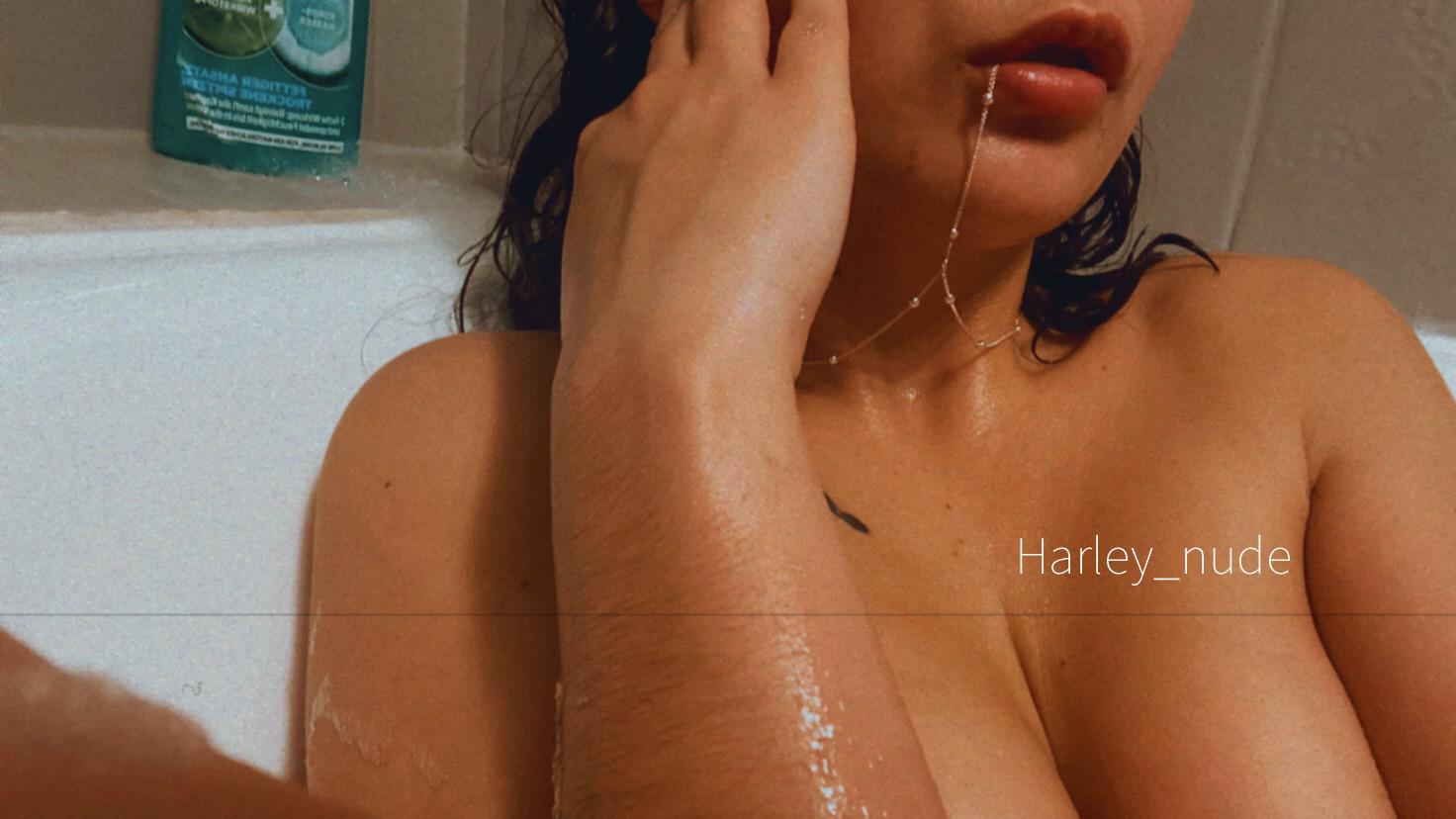 Harley_nude's media