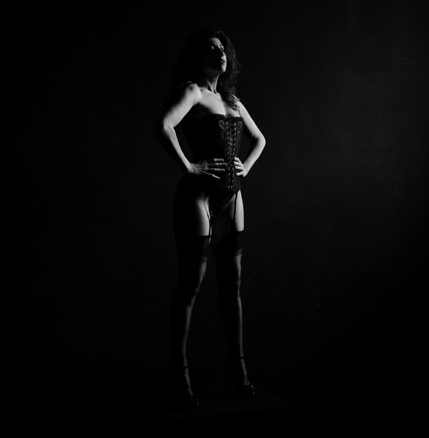 Hedymodel's media