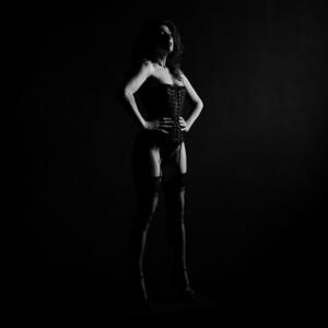 Hedymodel's media
