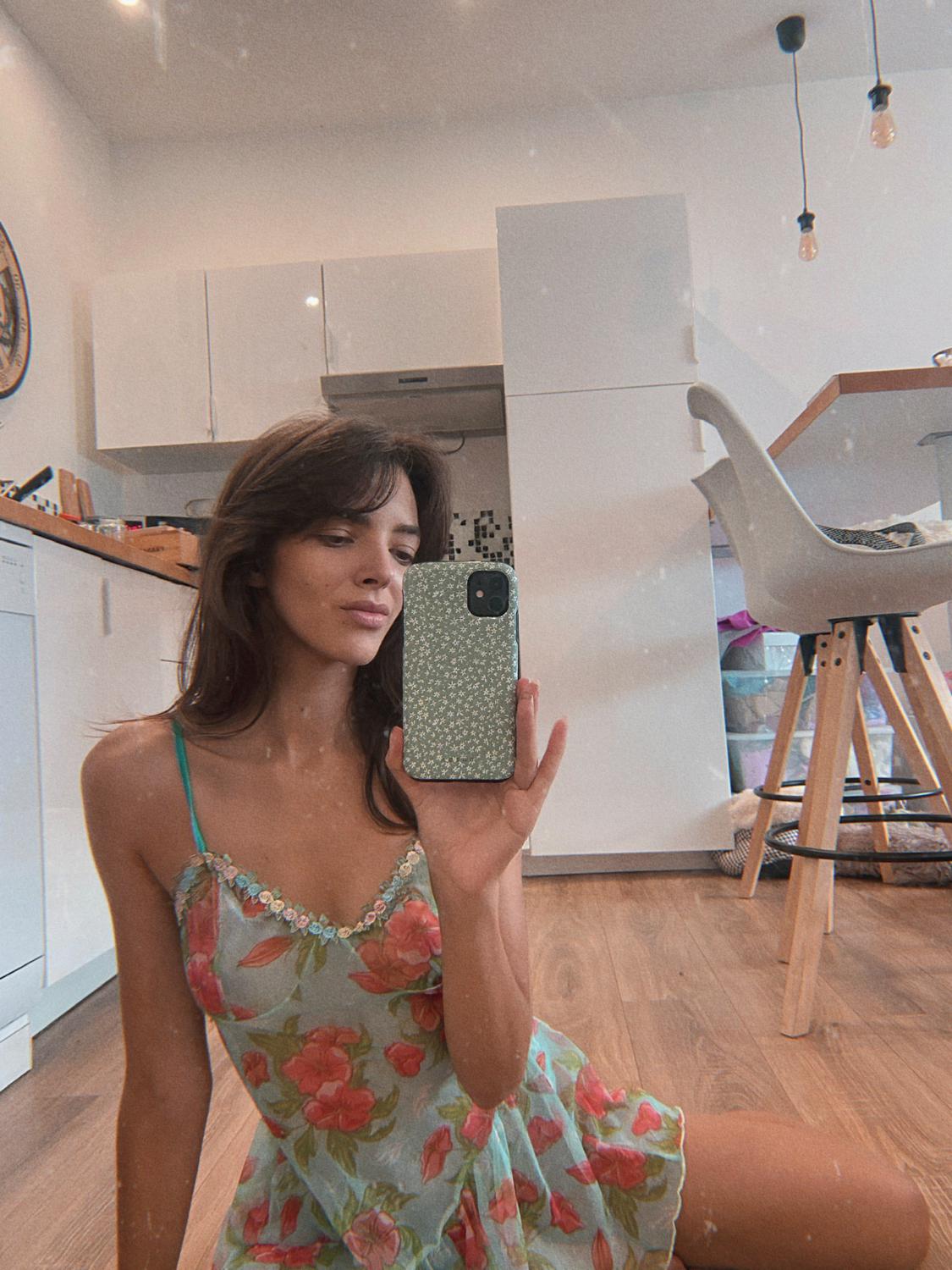 Helenaslovika's media