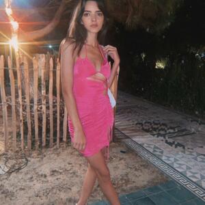 Helenaslovika's media