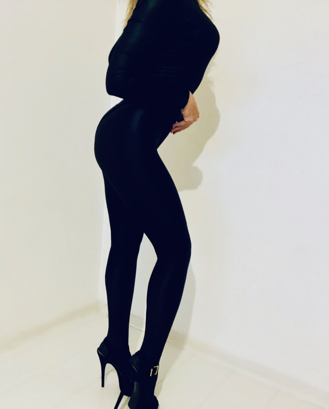 Helensexy's media
