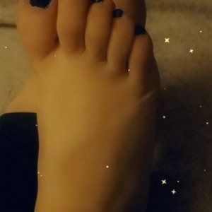 Hera_feet2022's media