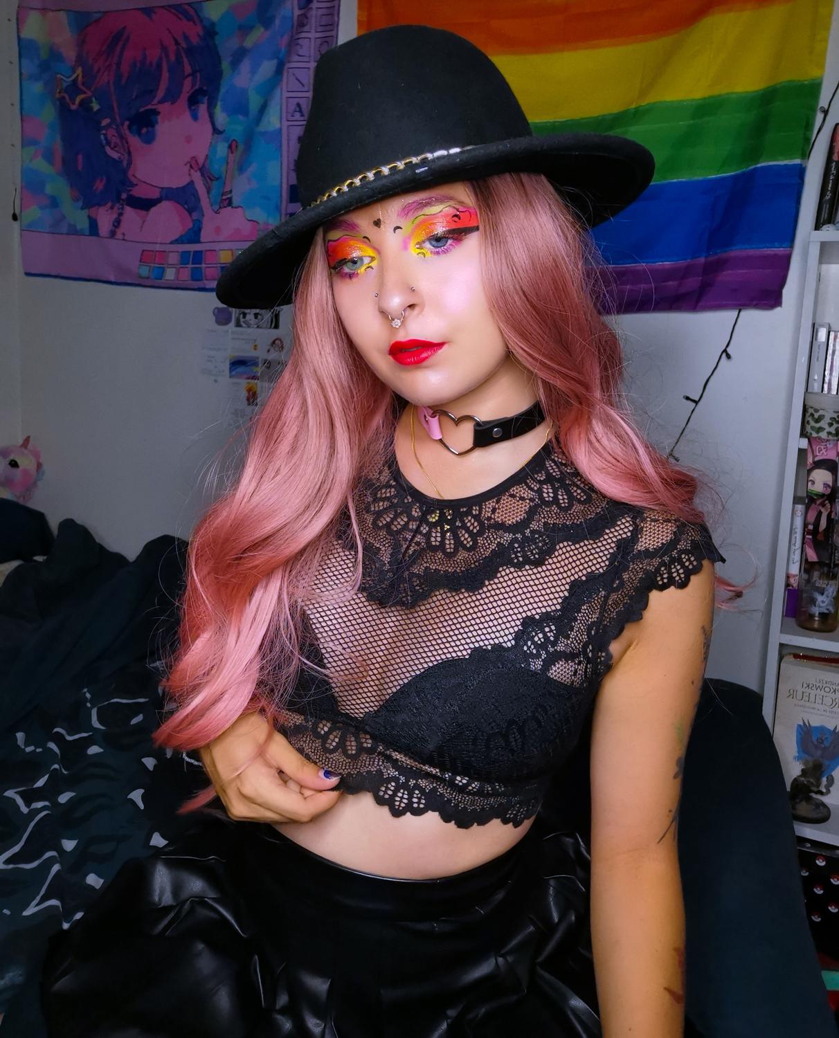 Homarichan's media