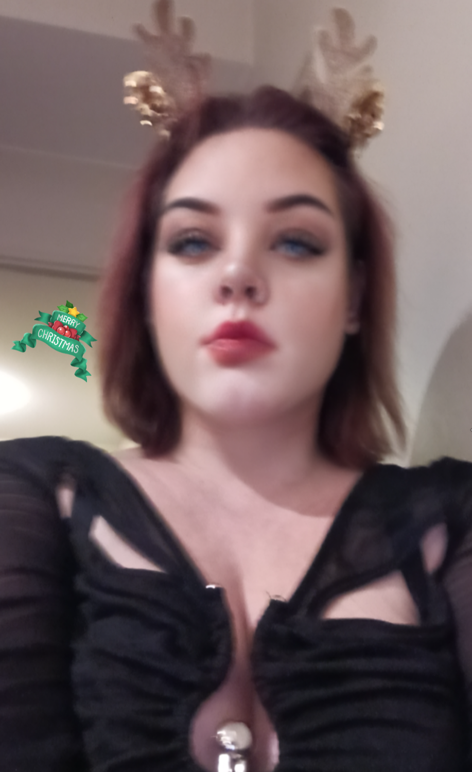 Honeyfetishfeet's media