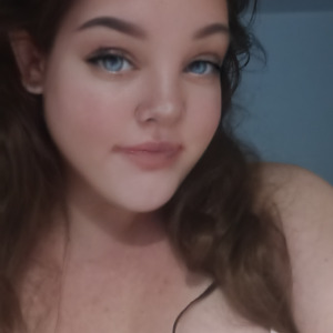 Honeyfetishfeet's media