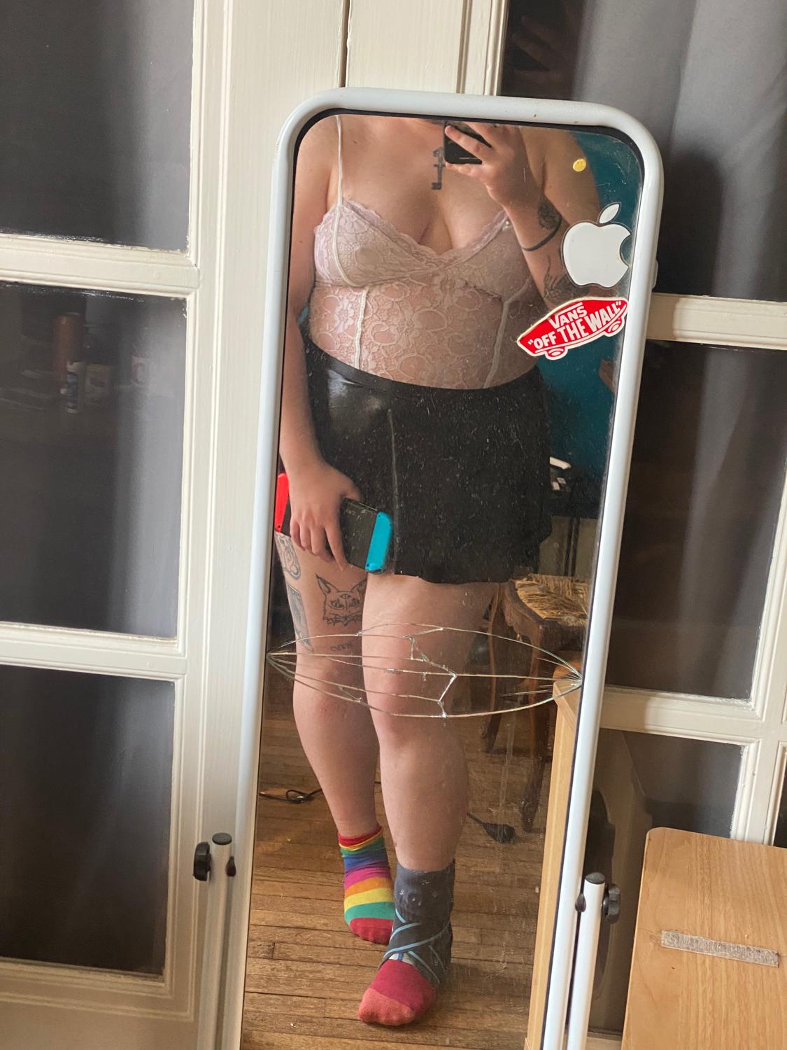 Hornymew's media