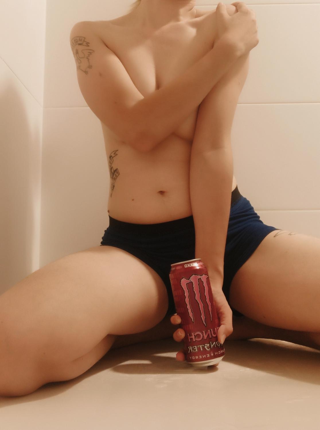 Hornystriphyena's media