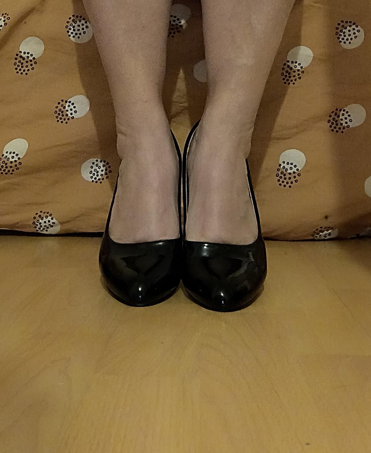 Hot_feet14's media