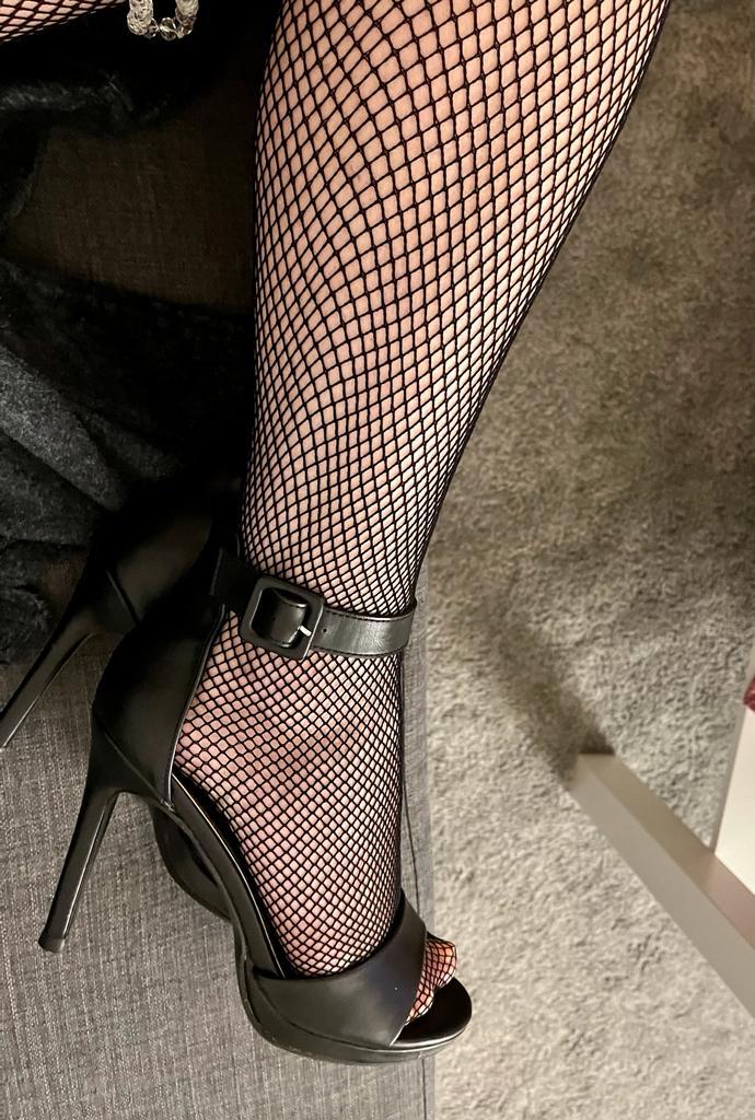 Hotblonde_cpl's media