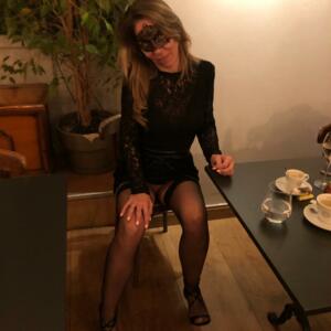 Hotblonde_cpl's media