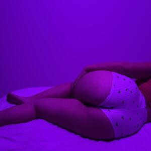 Hotjulie47_'s media